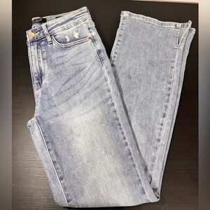 JUDY BLUE JEANS SLIM BOOTCUT, SLIT HEM SIZE 7